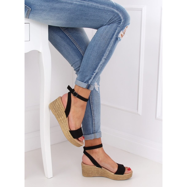 Crne sandale na klin 019-18 Crna 2