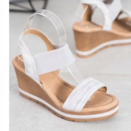 Sea Elves Elegantne sandale na klin siva 1