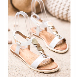 Evento Bijele sandale s ukrasima bijela 1