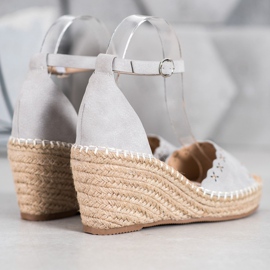 Evento Sandale s ažurnim uzorkom siva 2