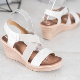 Sea Elves Ležerne sandale sa slipom bež srebro 1