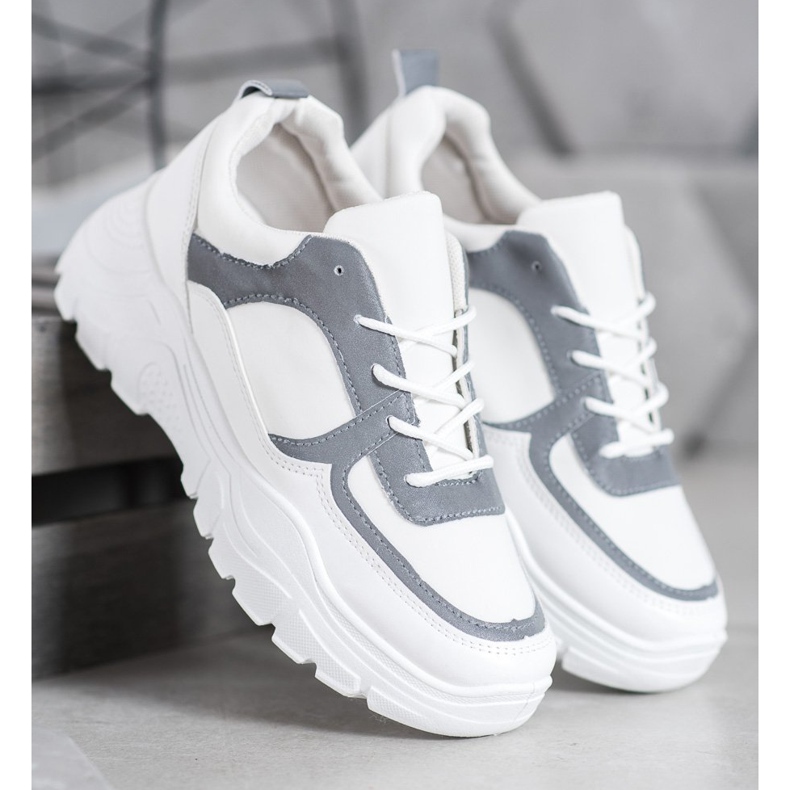 SHELOVET Modne tenisice s vezicama bijela 1