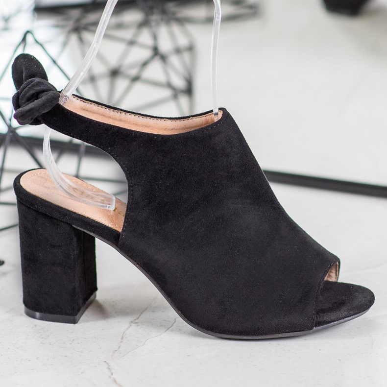 SHELOVET Sandale s visokim potpeticama crno 2