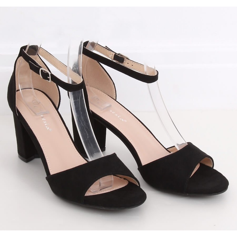 Crne sandale s visokim potpeticama 88-395 Crne crno 1