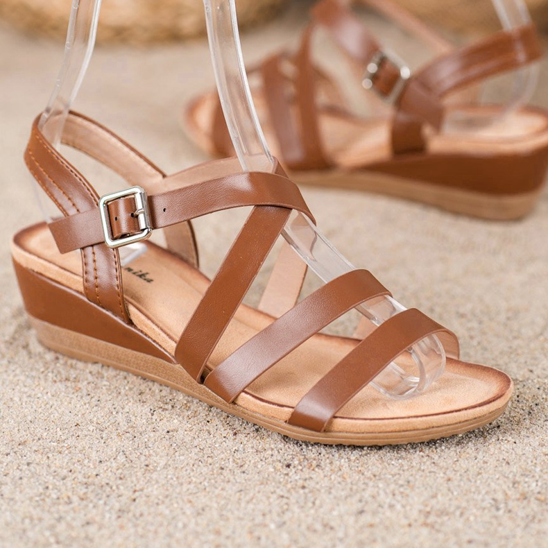 Mannika Ležerne cipele na klin smeđa 2