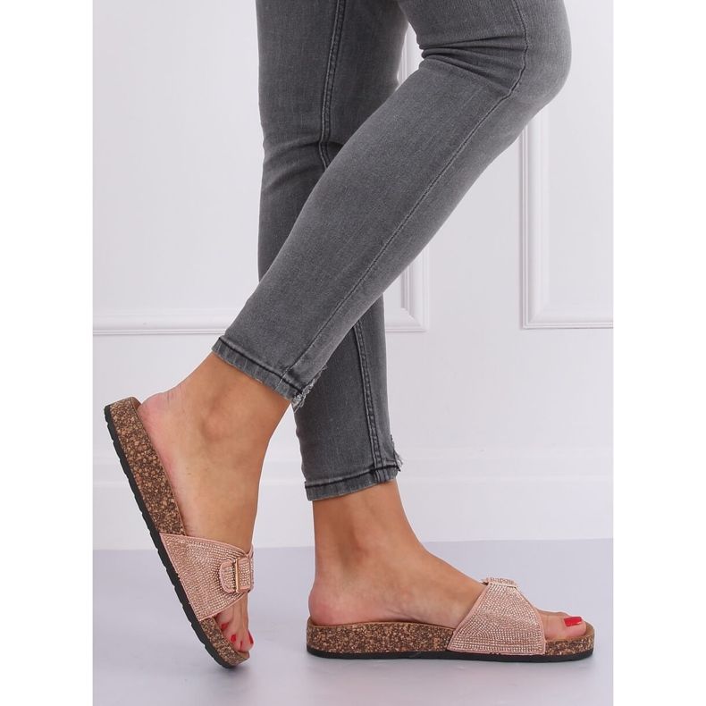 Scholka papuče s ružičastim kamenjem L-1032 Pink ružičasta 1