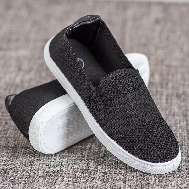 Crni MCKEYLOR sliponi crno 2