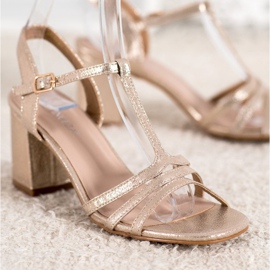 Sjajne sandale na baru VINCEZA zlatni 1