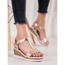 SHELOVET Zlatni klinovi s eko kožom 2