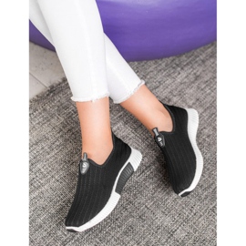 SHELOVET Ažurne sportske cipele crno 1