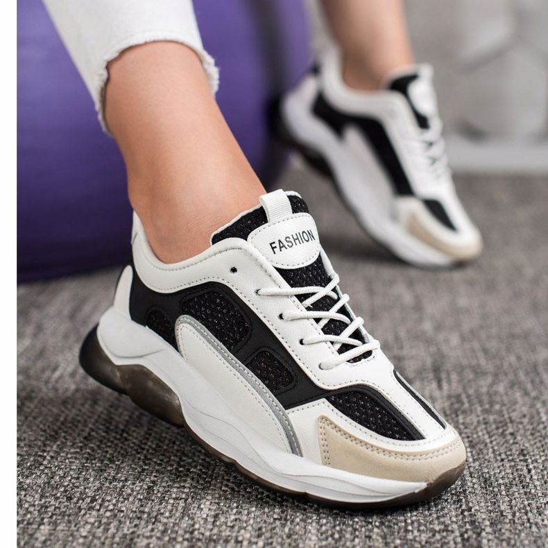 Via Giulia  Tenisice sa sjajnom modom bijela crna 2