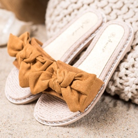 Anesia Paris Elegantne papuče od antilopa smeđa 1