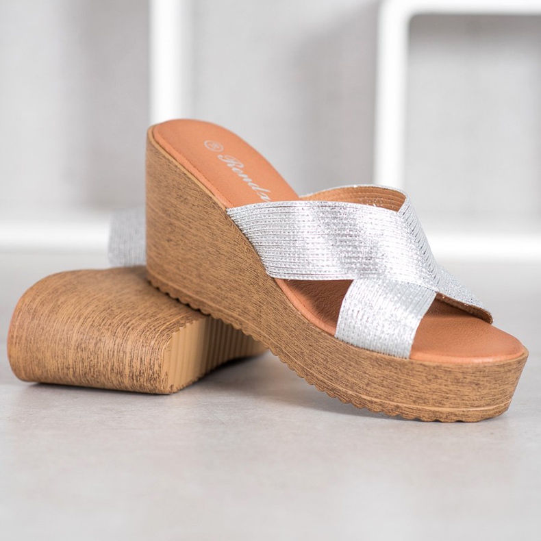 Renda Srebrne papuče na klin siva 2