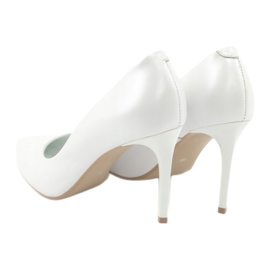 Crpke na iglu, bijeli biser Espinto C-602/134 bijela 3