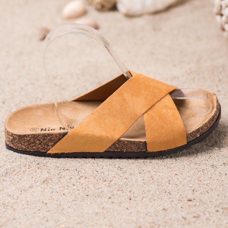 Nio Nio Ležerne papuče na platformi bež 1