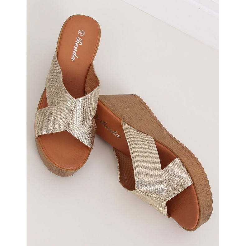 Papuče sa zlatnim klinom 10-235 Gold 1