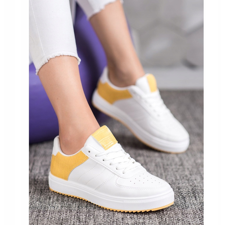 SHELOVET Elegantne cipele na platformi bijela 2