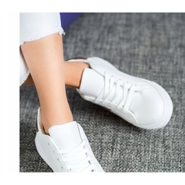 SHELOVET Modne cipele od eko kože bijela žuta boja 1