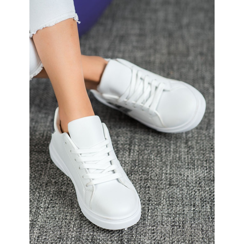 SHELOVET Modne cipele od eko kože bijela siva 1