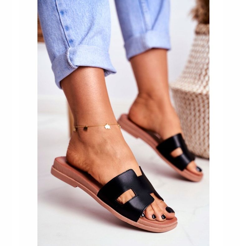 BUGO Ženske crne geometrijske klasične Theodora papuče crno 1