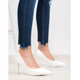 Small Swan Lakirane igle bijela 2