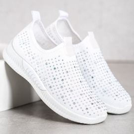 SHELOVET Bijele cipele s kristalima bijela 1