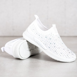 SHELOVET Bijele cipele s kristalima bijela 2