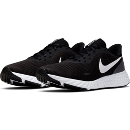 Patike za trčanje Nike Revolution 5 BQ3204-002 crna 2