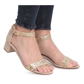 Zlatne sandale na stupu u Montani zlatni žuta boja 2