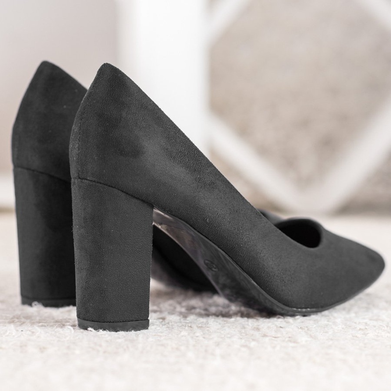 Small Swan Crne pumpe na stupu crno 1