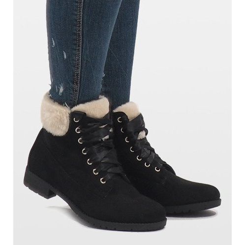 Crne izolirane čizme na vezanje C-7100 crno 2