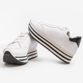 Modne bijele ženske sportske cipele 230-3 bijela 1