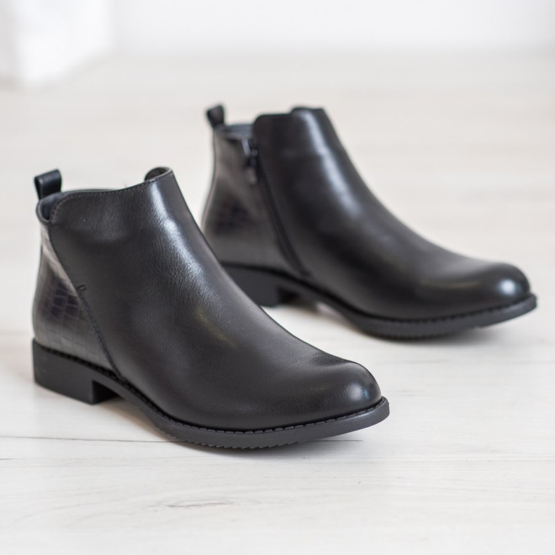 J. Star Čizme na ravnu petu crna 1