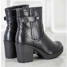 J. Star Tople čizme na postu crno 1