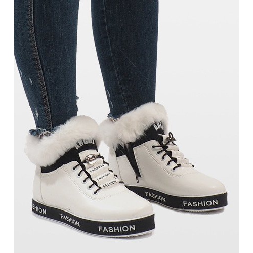 Bijele izolirane krznene čizme od antilopa NB252P-1 bijela 1