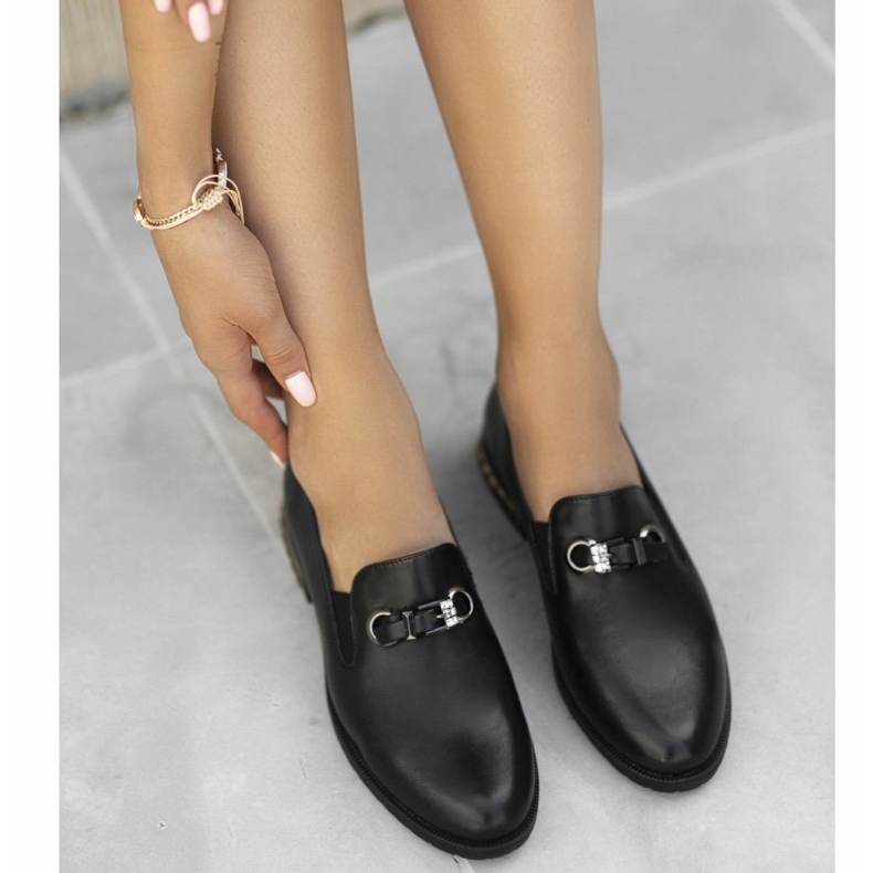 Crne ženske cipele C17-6011 crno 1