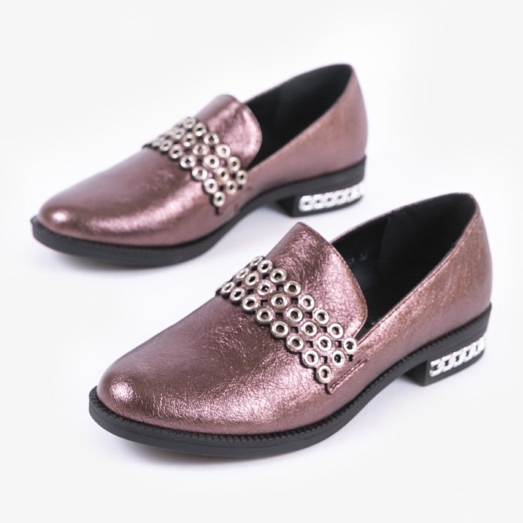 Ženske kestenjaste niske cipele C18-6251 crvena višebojan 1