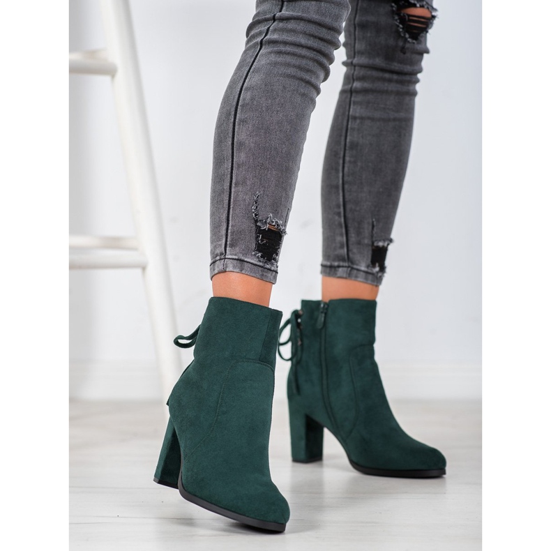 Vezane čizme na VINCEZA postu zelena 1