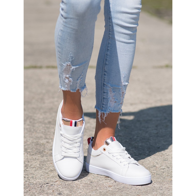 SHELOVET Elegantne tenisice s eko kožom bijela 2