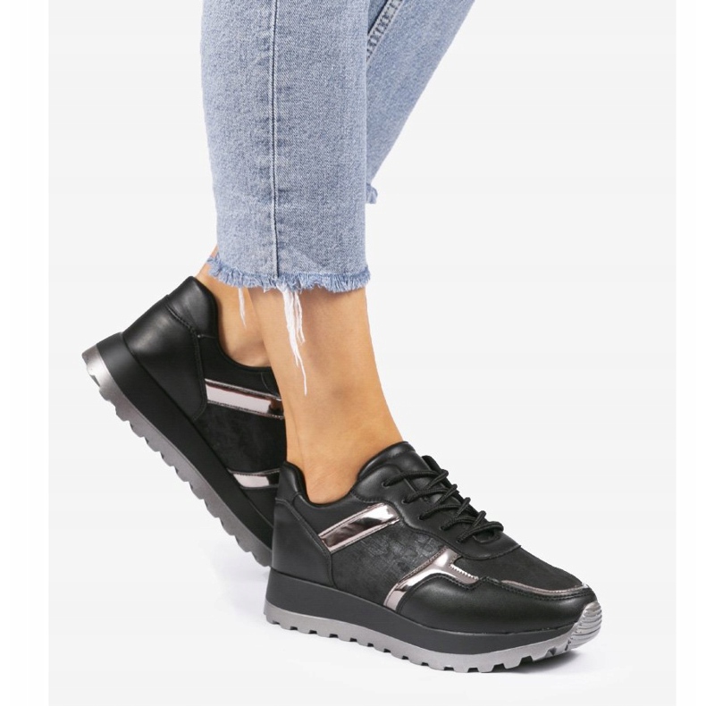 Crne sportske tenisice od eko kože 2019-447 crno 1