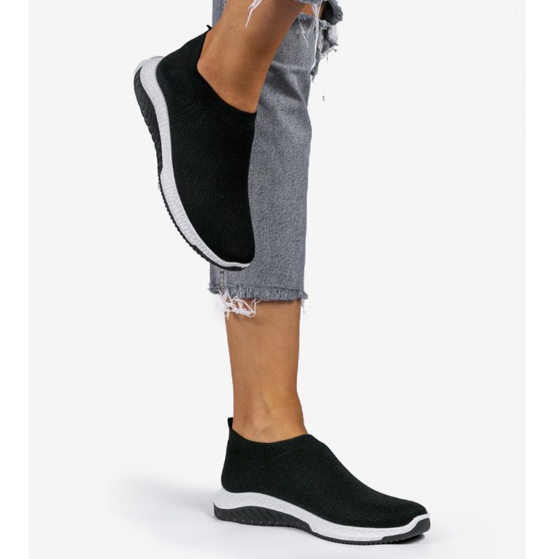 Crne sportske klizne cipele KK-211 crna 2