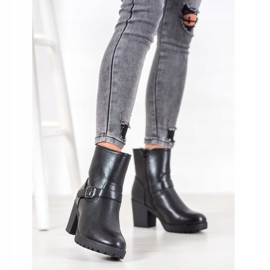 J. Star Modni čizme na platformi crno 1