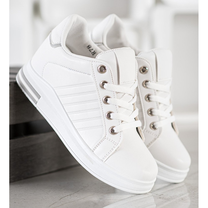 SHELOVET Bijele tenisice na klin bijela 2