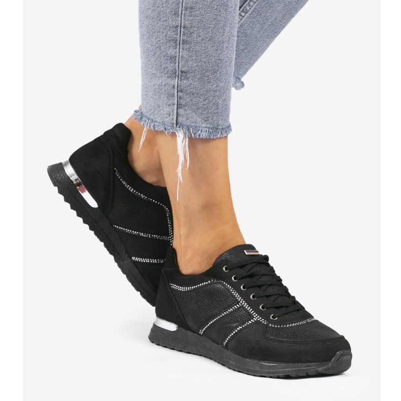 Crne sportske cipele od eko antilopa 6162-Y crna 1