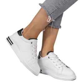 LG20 bijele klasične tenisice bijela crna 1