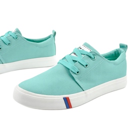 Zelene klasične ženske tenisice T-1743 zelena 1