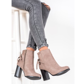 Goodin Čizme s ukrasnim uvezom bež 1