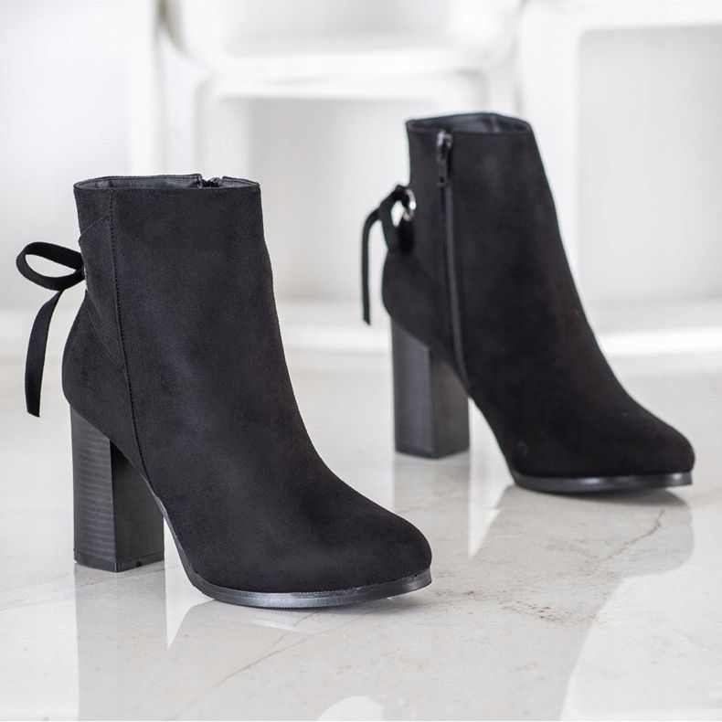 Goodin Čizme s ukrasnim uvezom crna 1