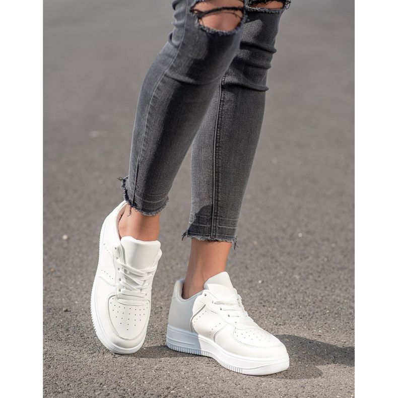 SHELOVET Tenisice na platformi bijela 1