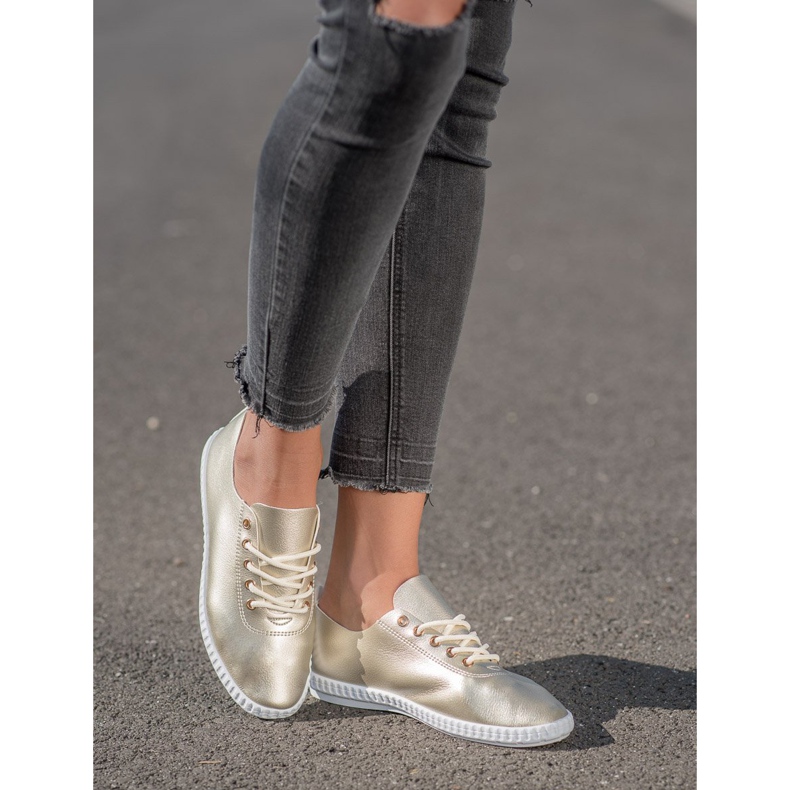 SHELOVET Zlatne tenisice s eko kožom zlatni 1